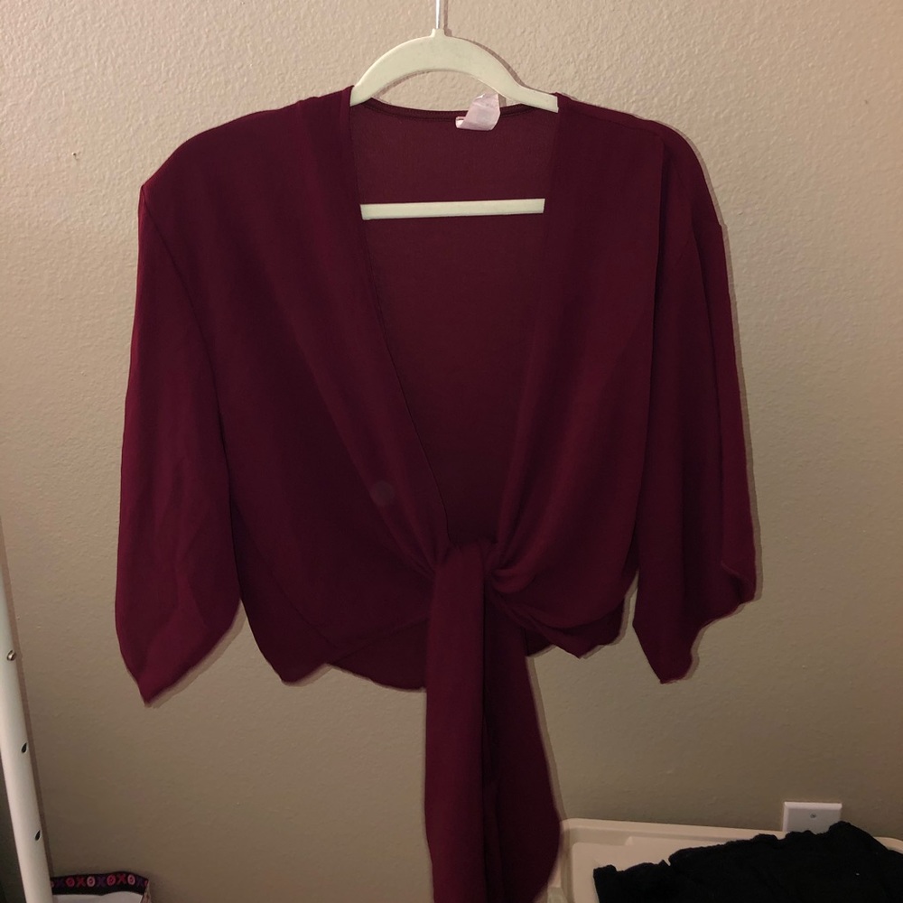 Cropped shirt, never used